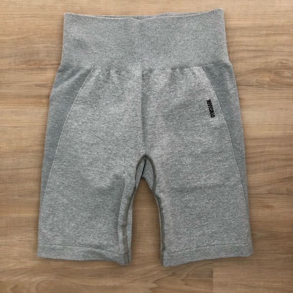 Gymshark Flex Cycling Shorts - Picture 2 of 3